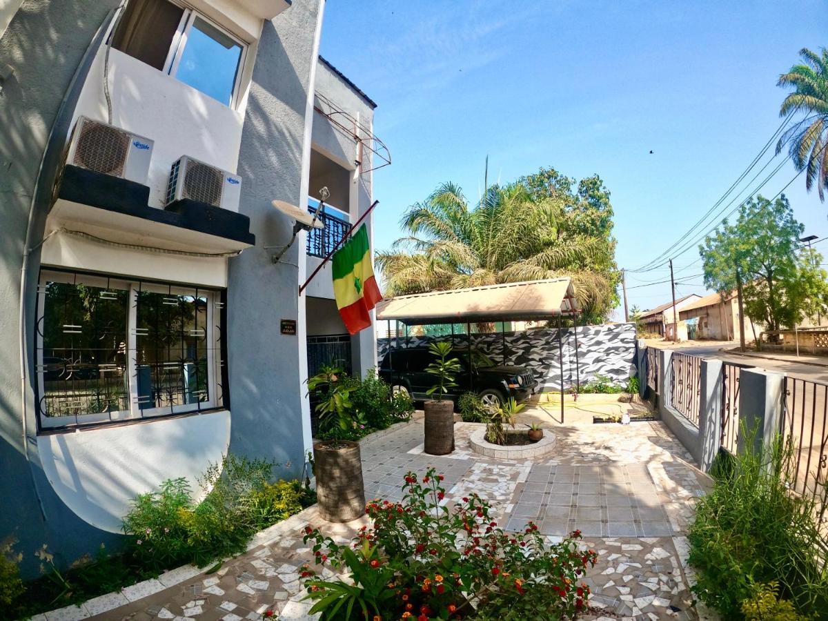 Ker Adja Apartment Ziguinchor Exterior photo