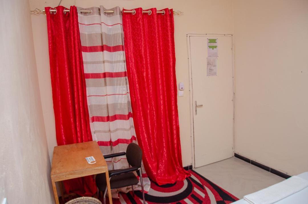 Ker Adja Apartment Ziguinchor Exterior photo